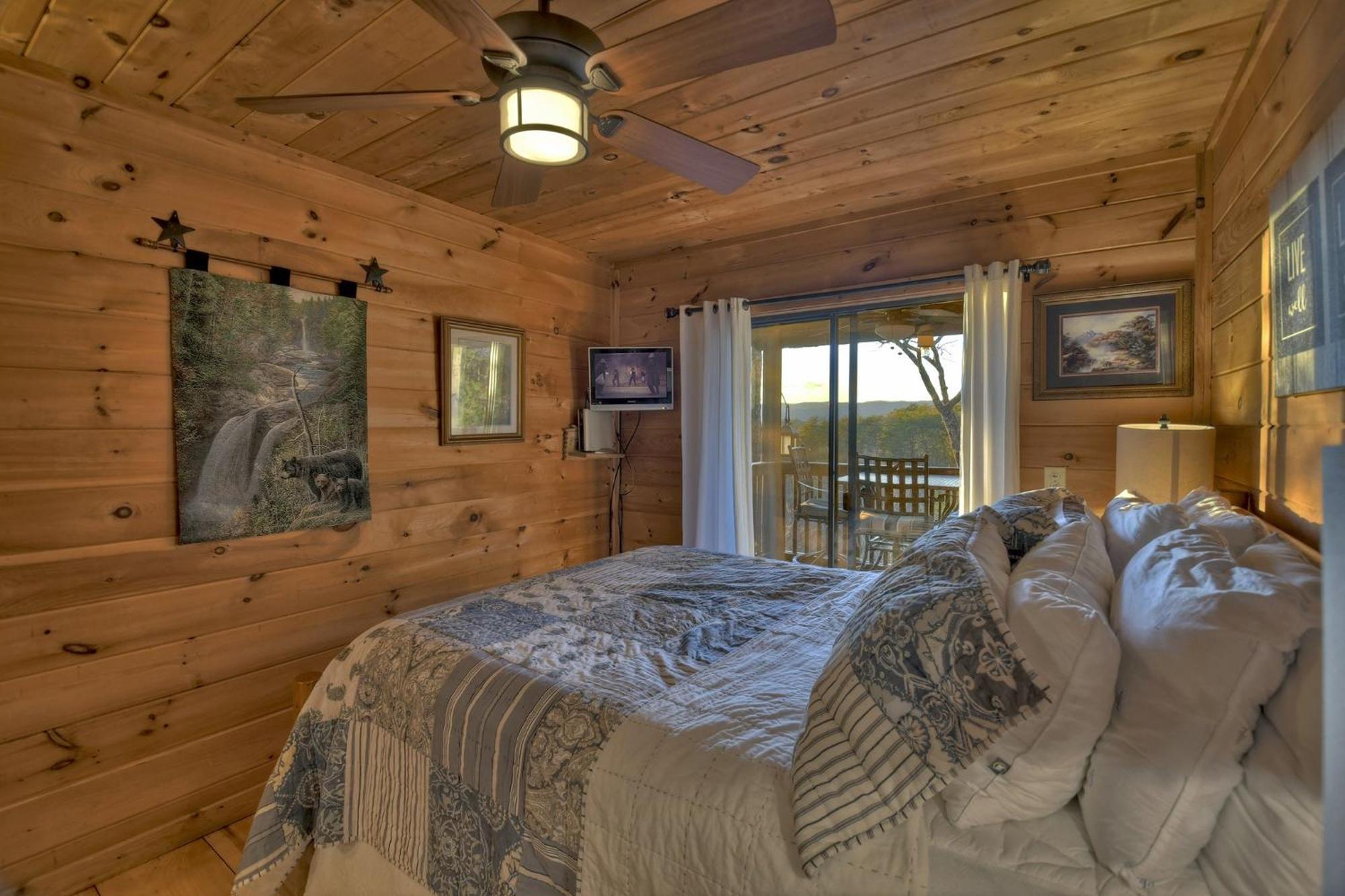 Talking Leaves Hot Tub Firepit And Comfy King Beds Villa Ellijay Eksteriør billede